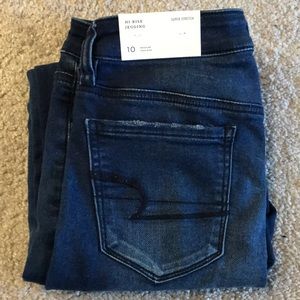 American Eagle High-Rise Jegging